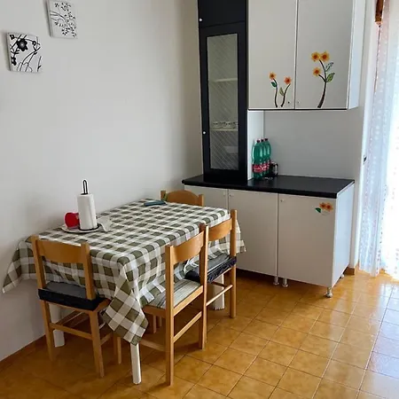 Квартира В Скалеи